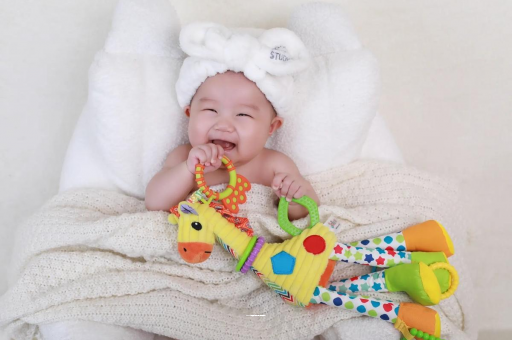 石家庄一般怀孕多久会呕吐